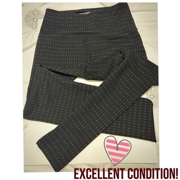 LYSSE’ New York Concealed Slimming High Waisted Ankle Fit Leggings, Size Medium - Picture 6 of 10